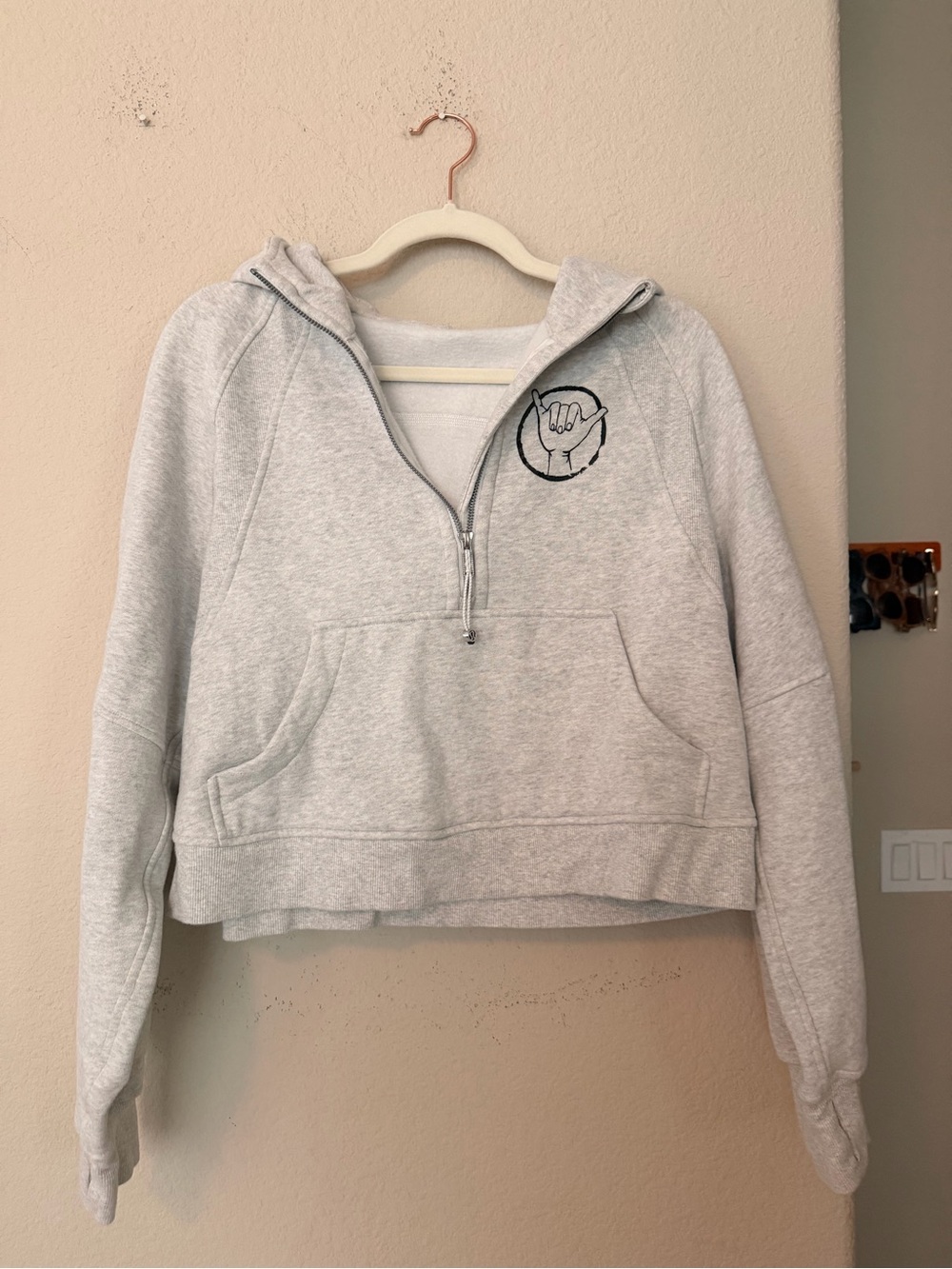 EUC rare lululemon gray Shaka scuba quarter zip xs/s